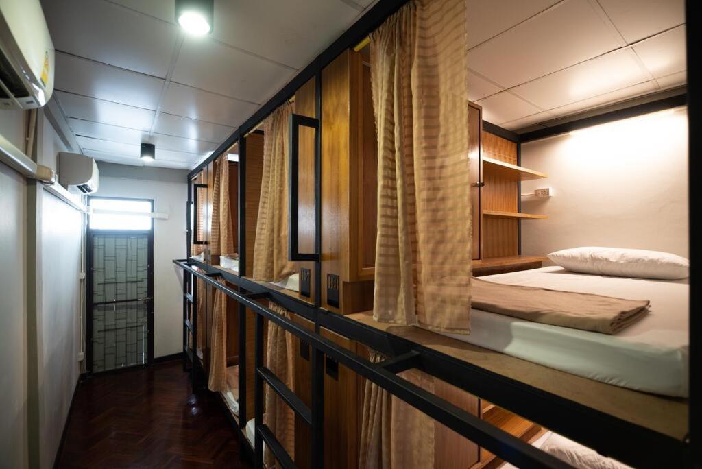 Hansa Hostel Bangkok Khaosan Extérieur photo